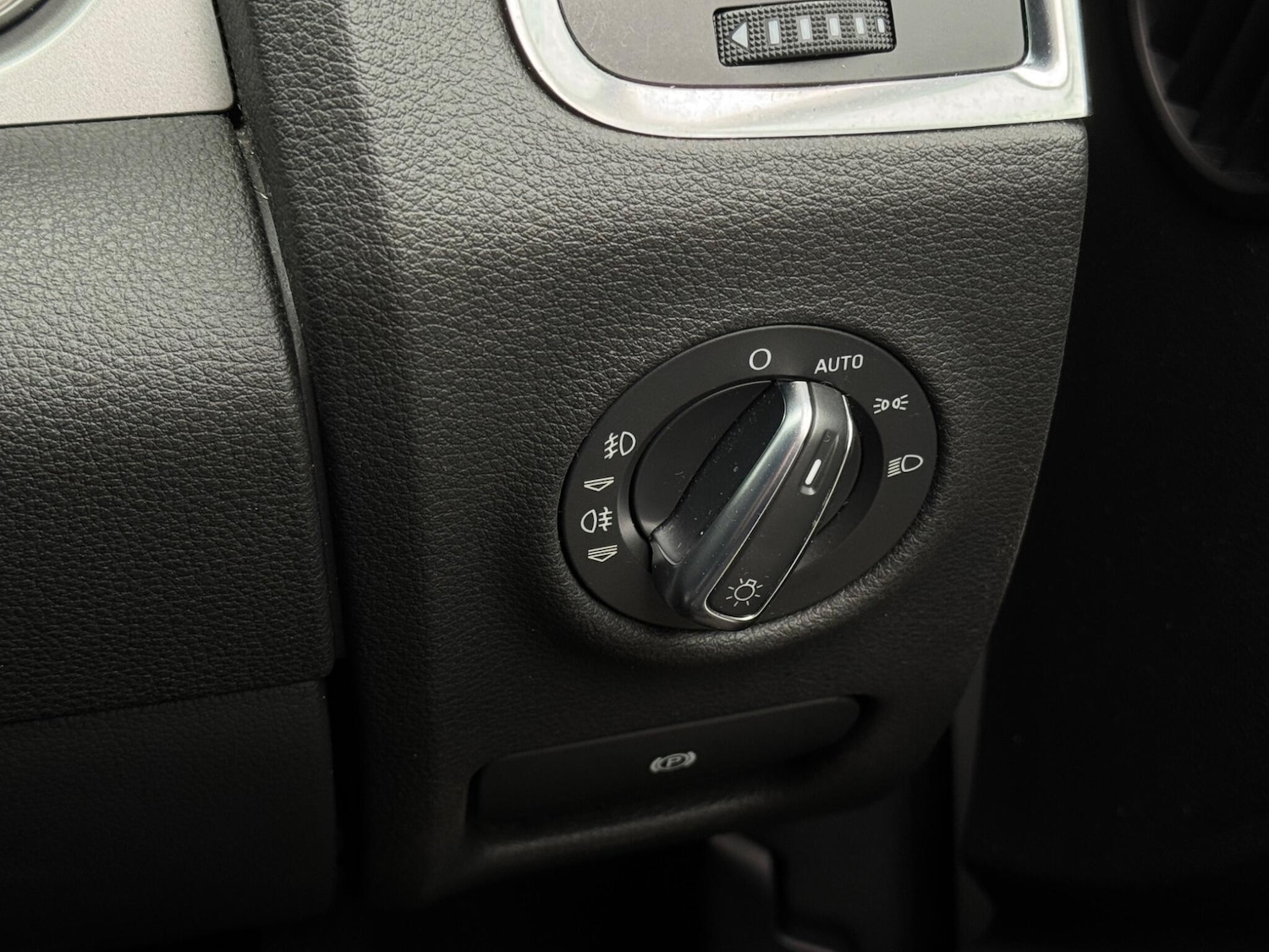 Used Audi Q7 2013 for sale - 76988959: Photo 68