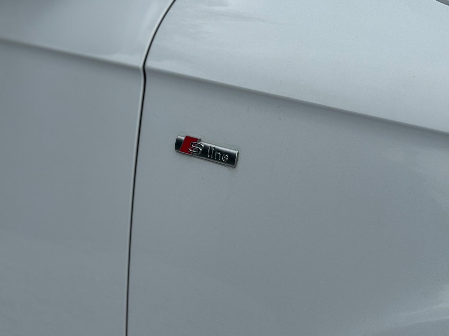 Used Audi Q7 2014 for sale - 76188935: Photo 22