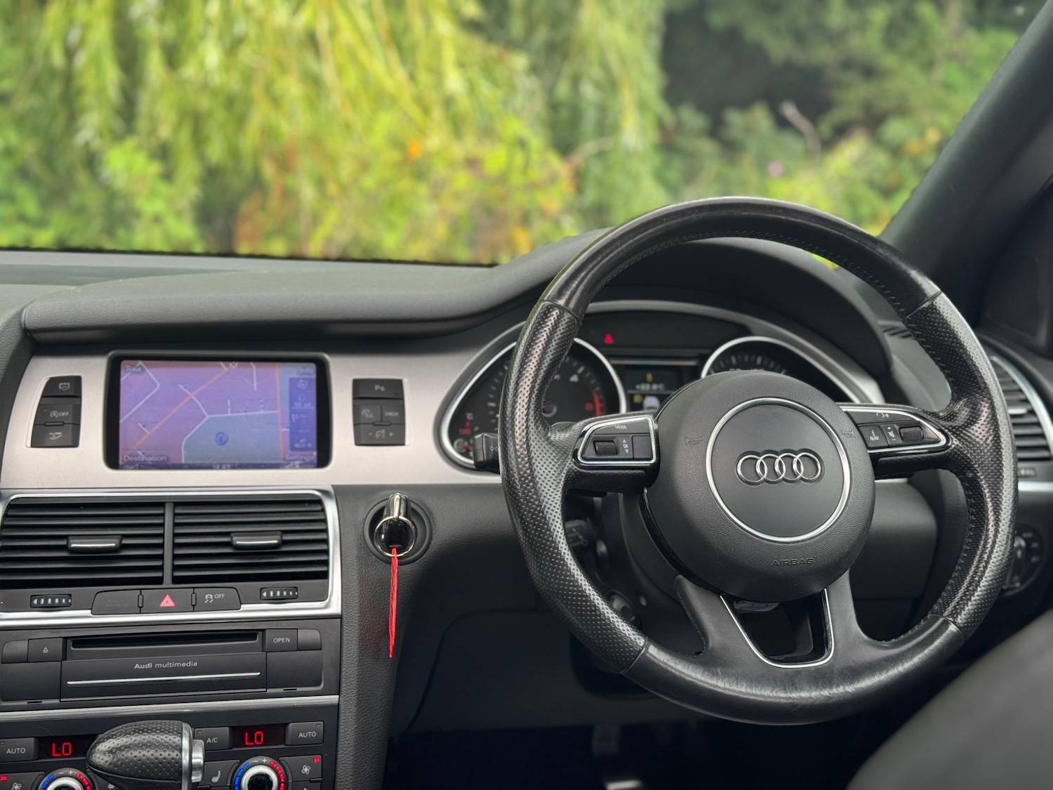 Used Audi Q7 2014 for sale - 76188935: Photo 29