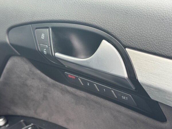 Used Audi Q7 2014 for sale - 76188935: Photo 39