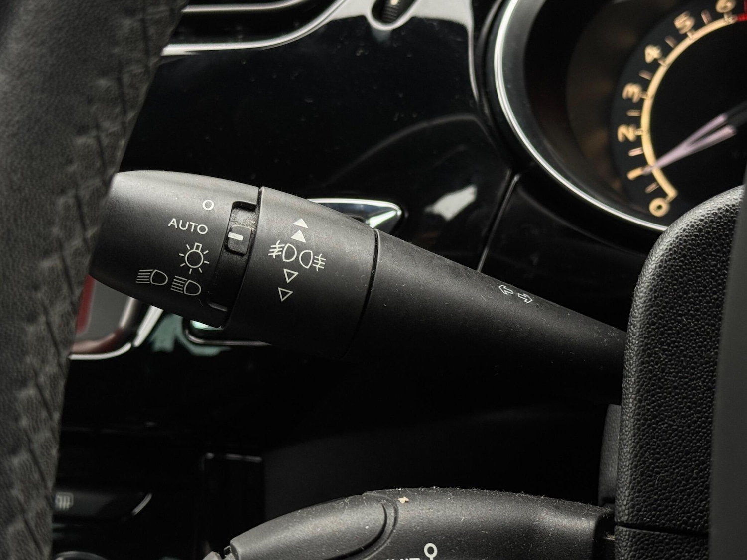 Used Citroen DS3 2013 for sale - 75950057: Photo 28