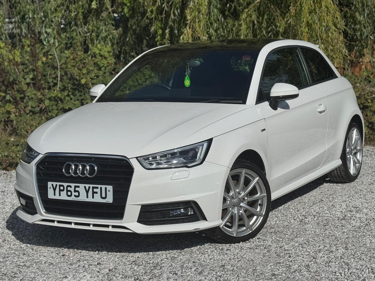 Used Audi A1 2015 for sale - 76988588: Photo 2