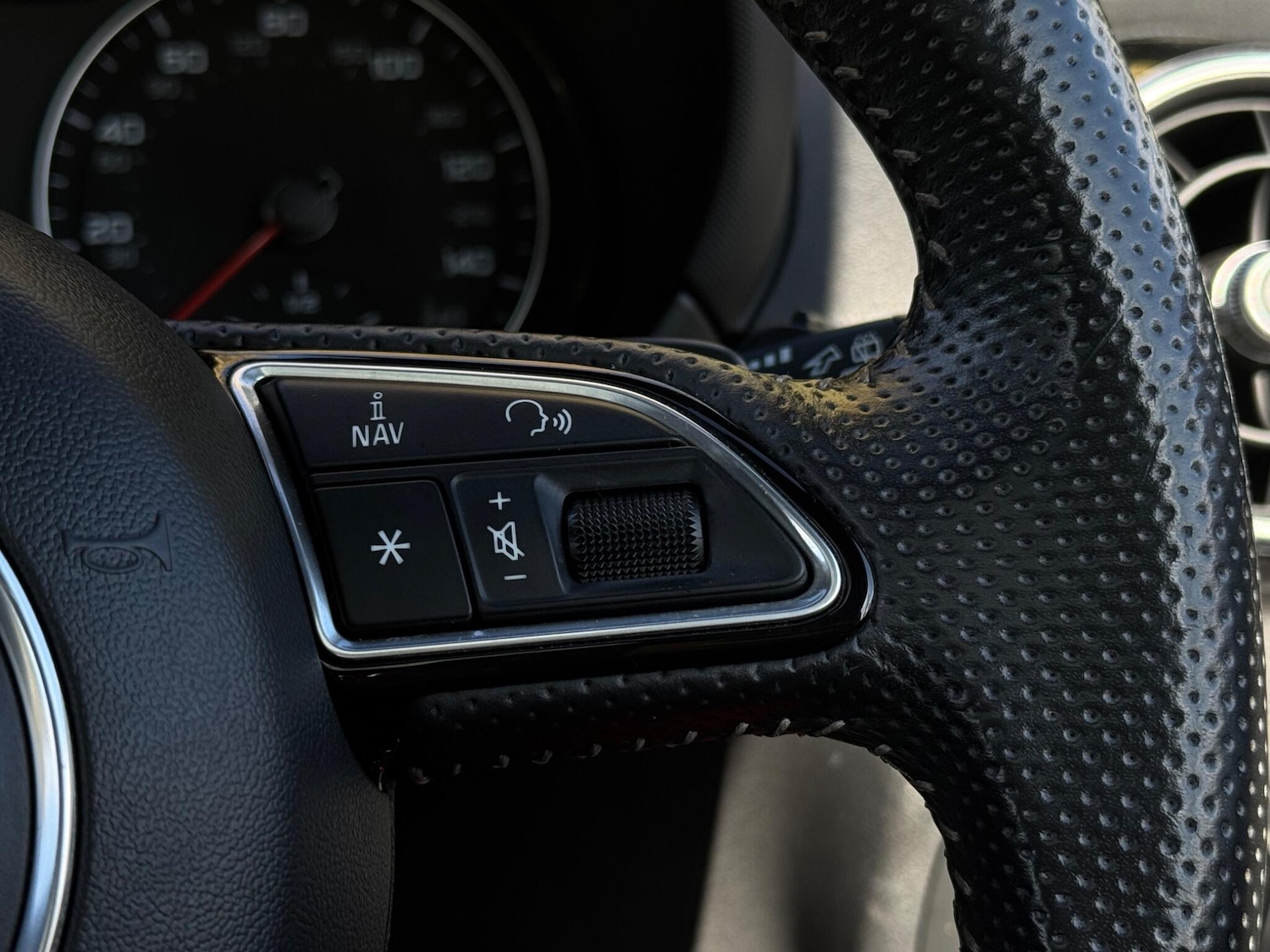 Used Audi A1 2015 for sale - 76988588: Photo 31