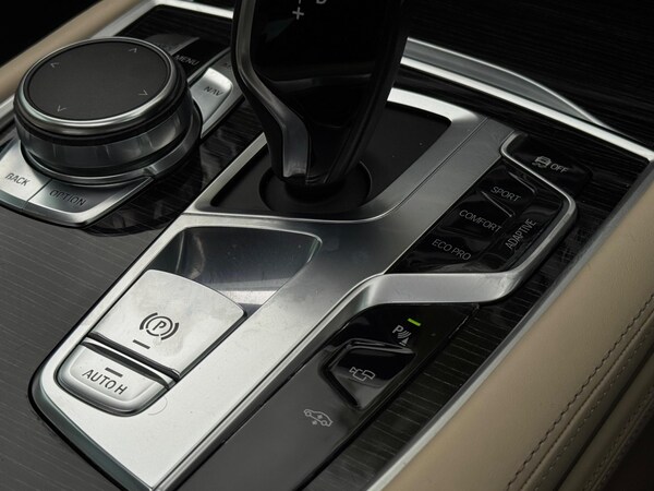 Used BMW 7 Series 2016 for sale - 75144393: Photo 44