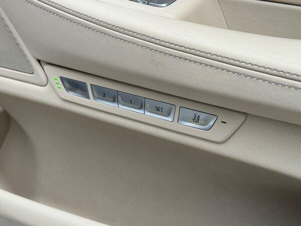 Used BMW 7 Series 2016 for sale - 75144393: Photo 53