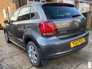 Used Volkswagen Polo 2013 for sale - 77400867: Photo