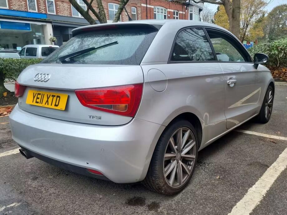 Used Audi A1 2011 for sale - 77400619: Photo 2