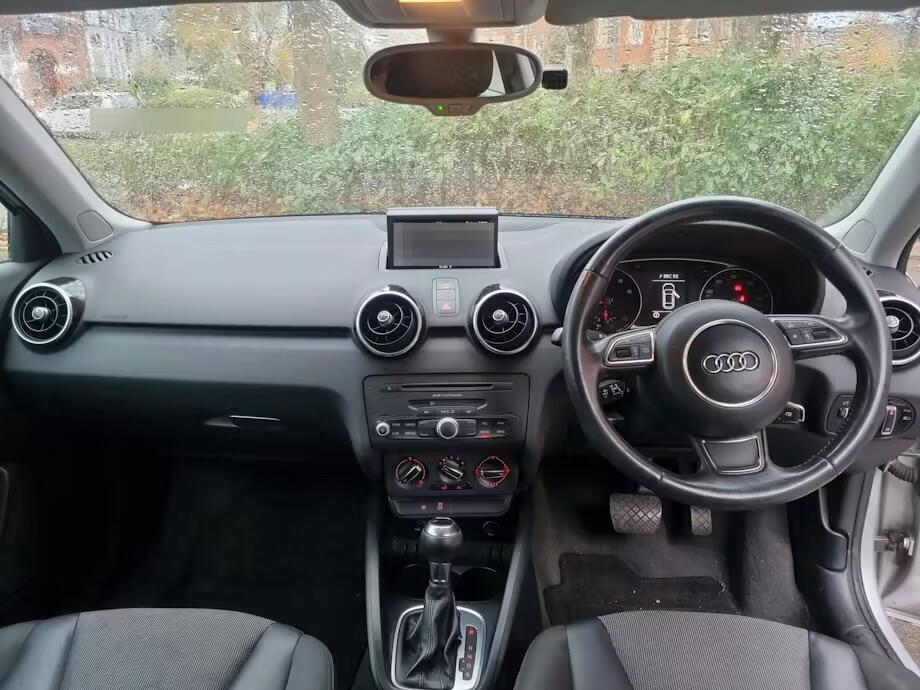 Used Audi A1 2011 for sale - 77400619: Photo 5