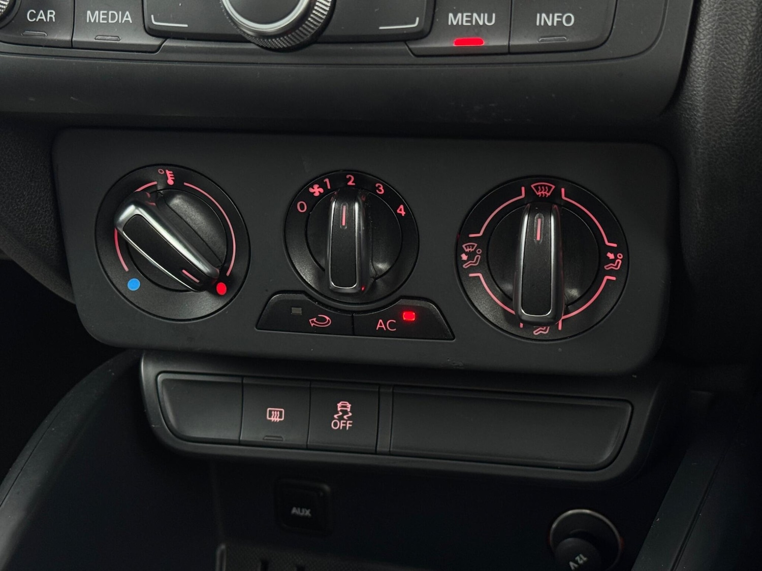 Used Audi A1 2011 for sale - 77400619: Photo 51