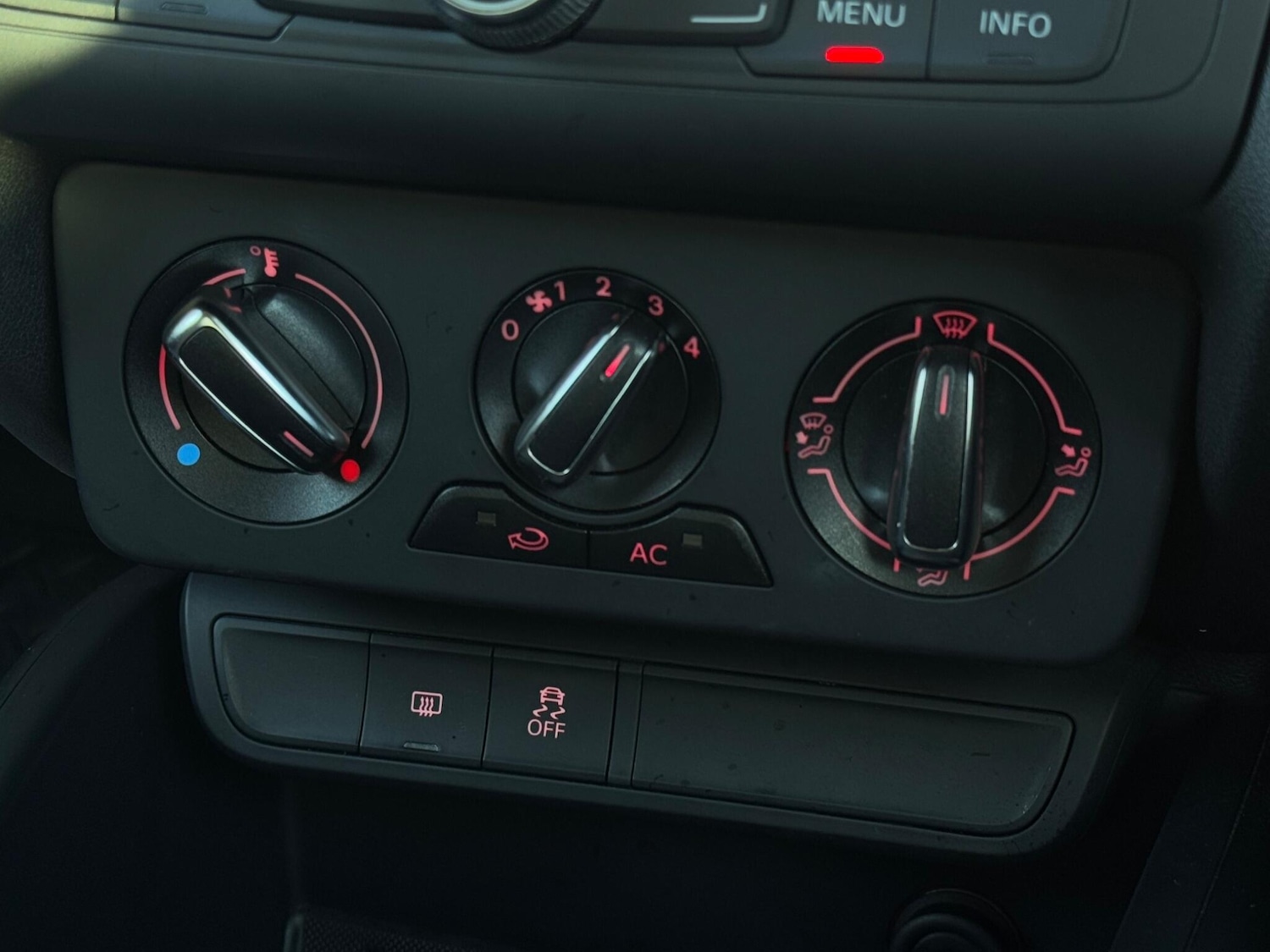 Used Audi A1 2011 for sale - 77155435: Photo 27