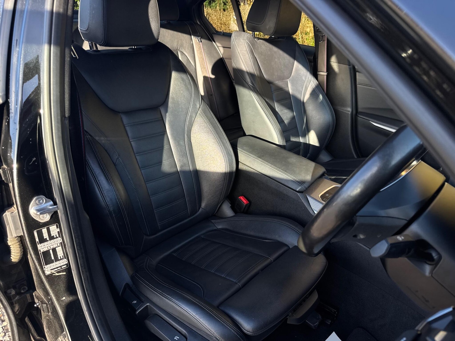 Used BMW 3 Series 2019 for sale - 76742336: Photo 23