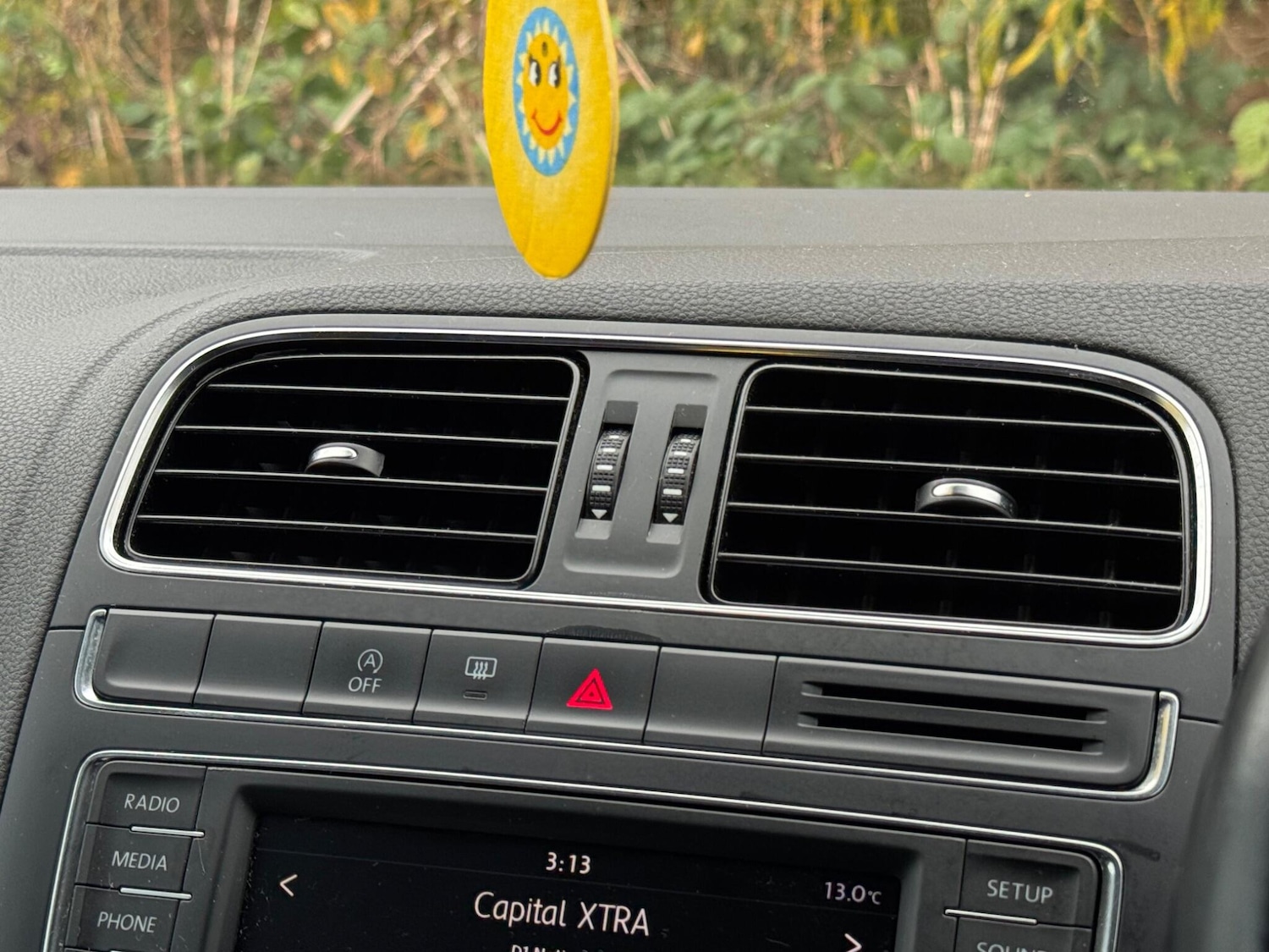 Used Volkswagen Polo 2015 for sale - 76485696: Photo 29