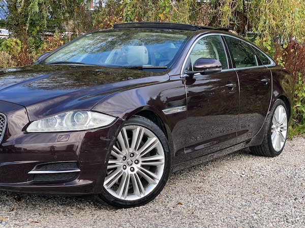 Used Jaguar XJ 2010 for sale - 75144377: Photo 10