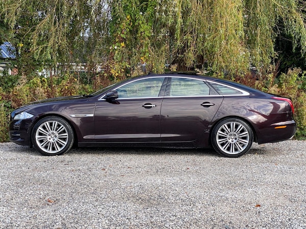 Used Jaguar XJ 2010 for sale - 75144377: Photo 11