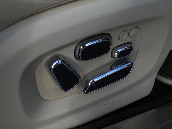 Used Jaguar XJ 2010 for sale - 75144377: Photo 34