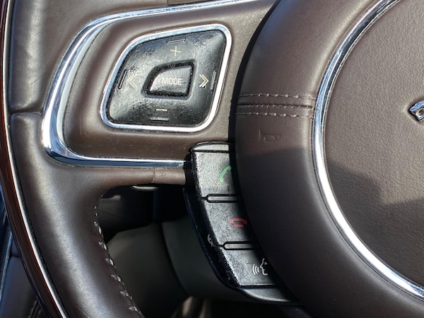 Used Jaguar XJ 2010 for sale - 75144377: Photo 37