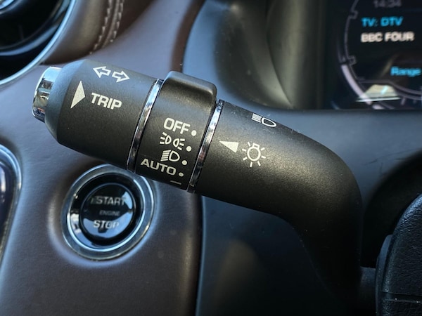 Used Jaguar XJ 2010 for sale - 75144377: Photo 39
