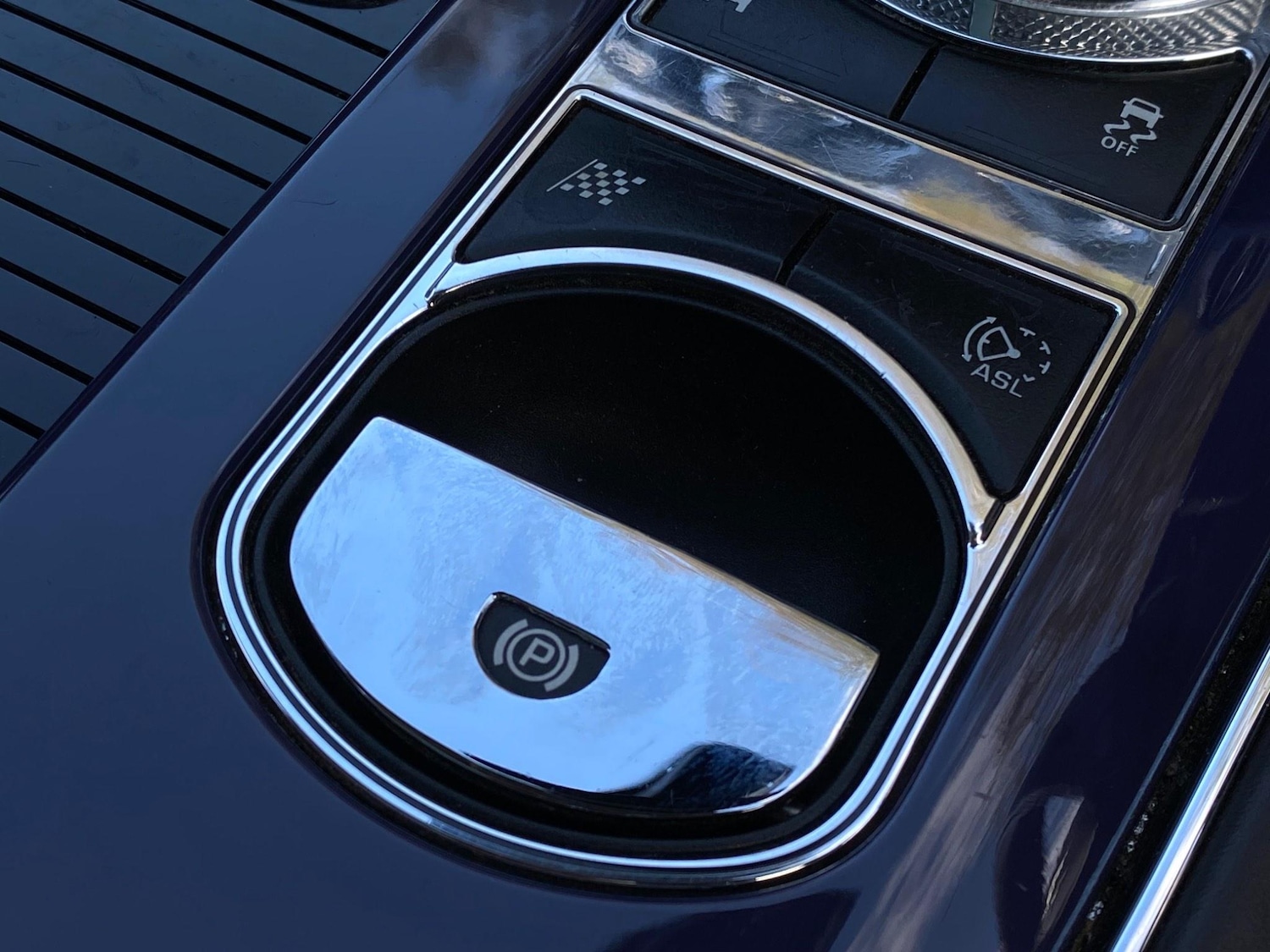 Vehicle 43
