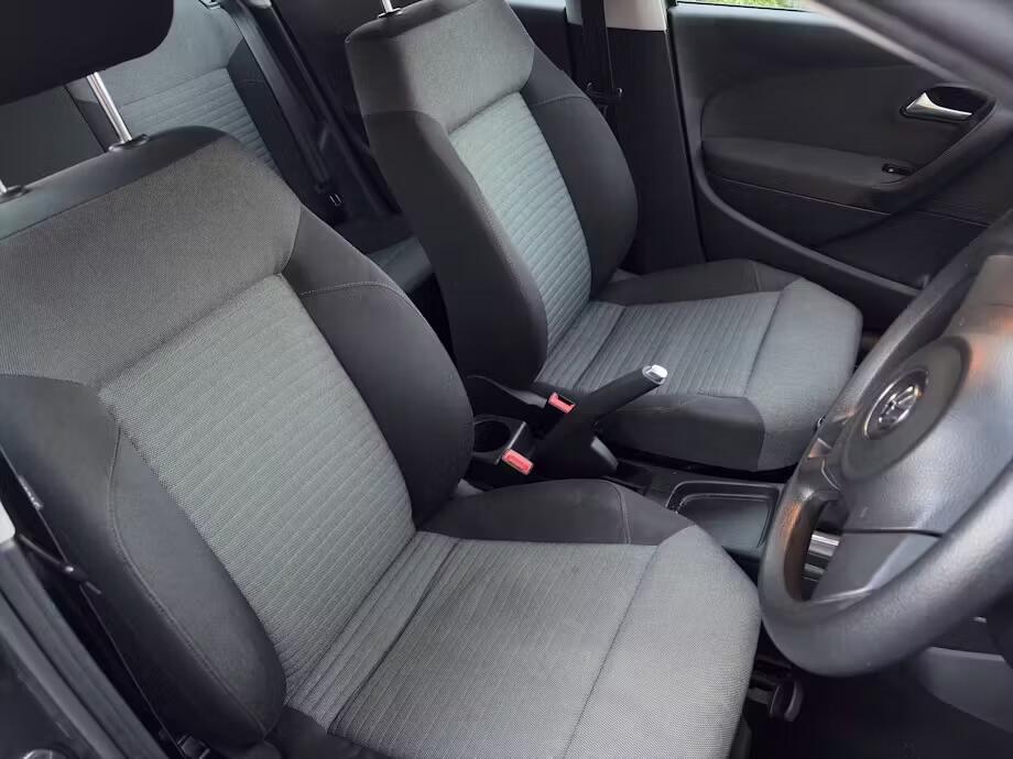 Used Volkswagen Polo 2011 for sale - 77400560: Photo 4