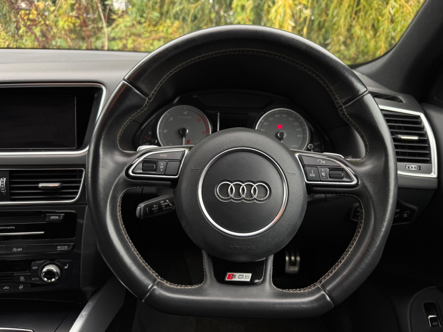 Used Audi Q5 2015 for sale - 76997879: Photo 31