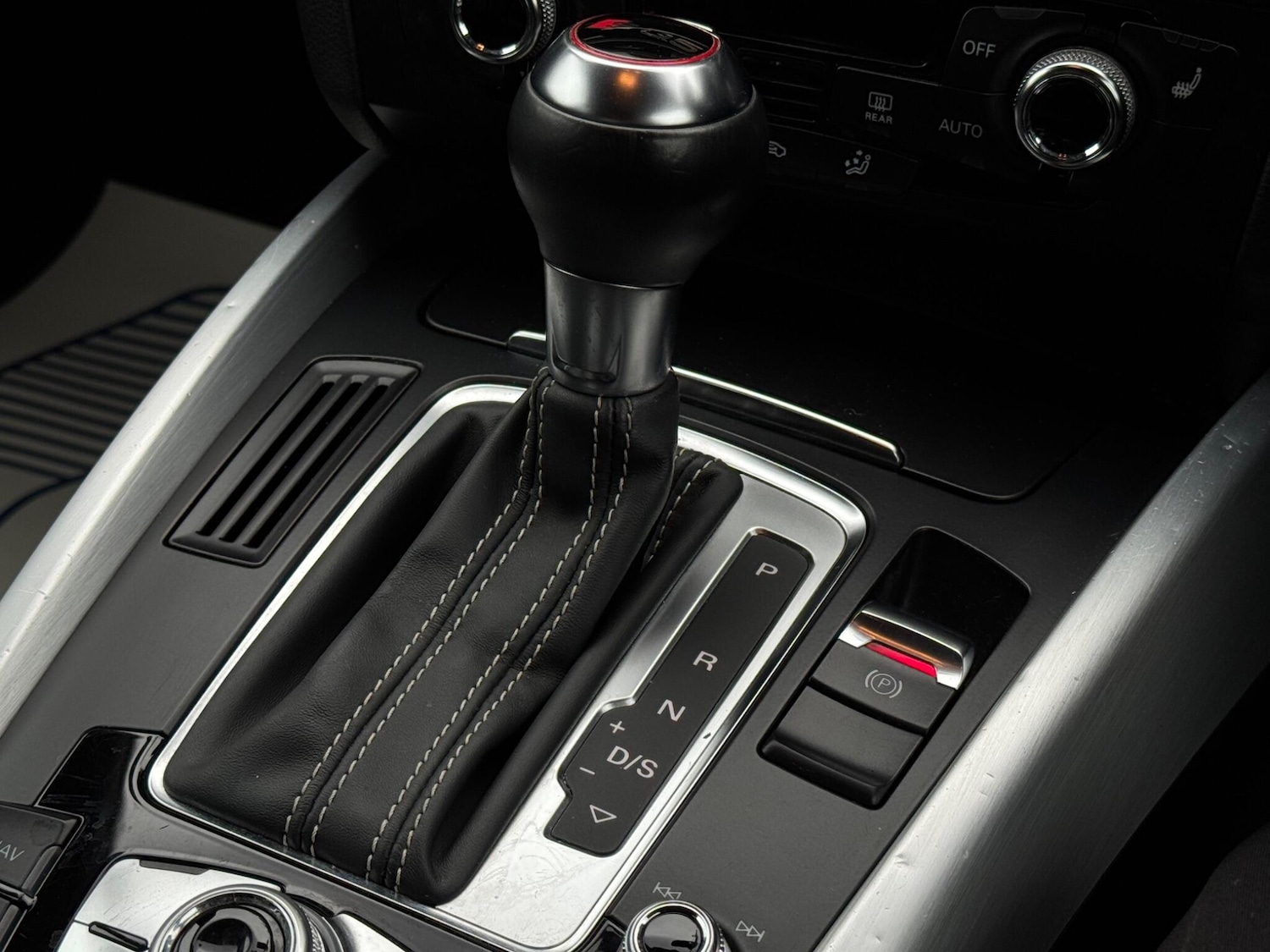 Used Audi Q5 2015 for sale - 76997879: Photo 58