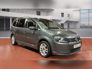 Used Volkswagen Touran 2013 for sale - 76585502: Photo