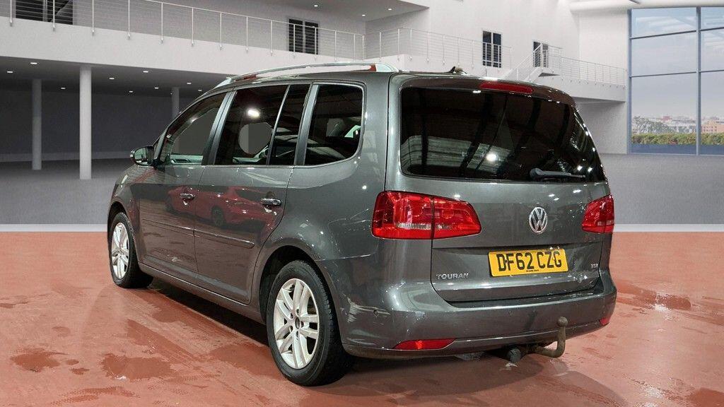 Used Volkswagen Touran 2013 for sale - 76585502: Photo 3