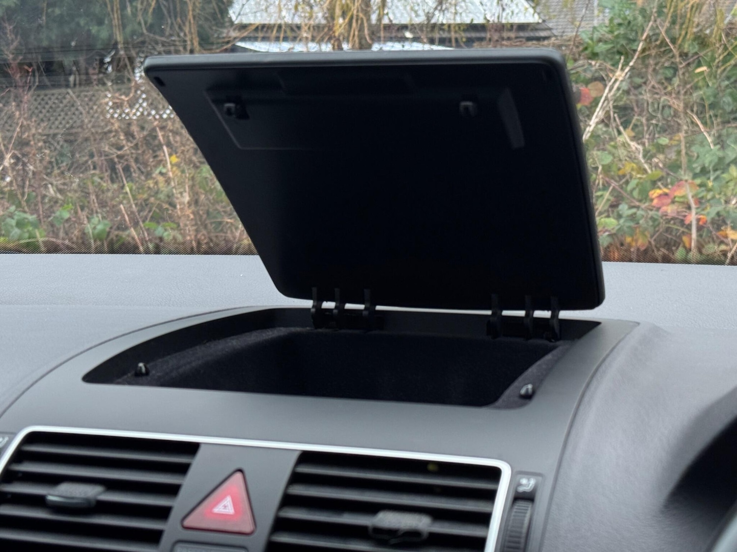 Used Volkswagen Touran 2013 for sale - 76585502: Photo 42