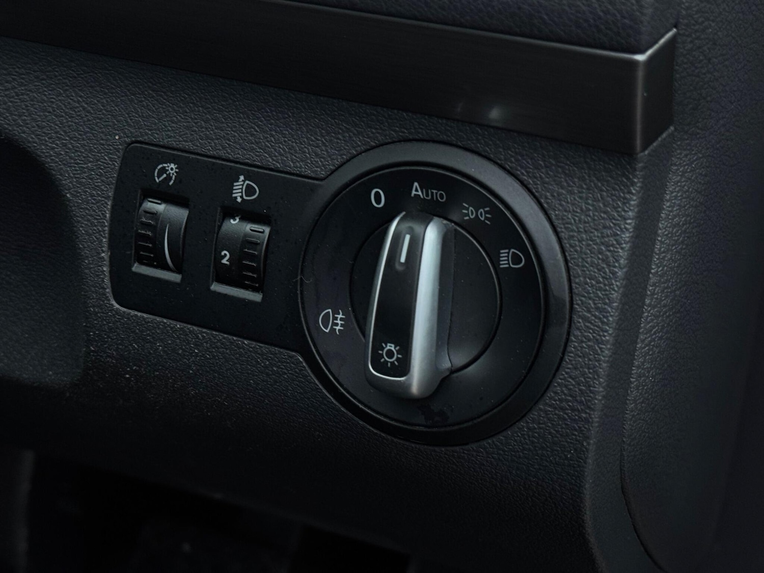 Used Volkswagen Touran 2013 for sale - 76585502: Photo 47