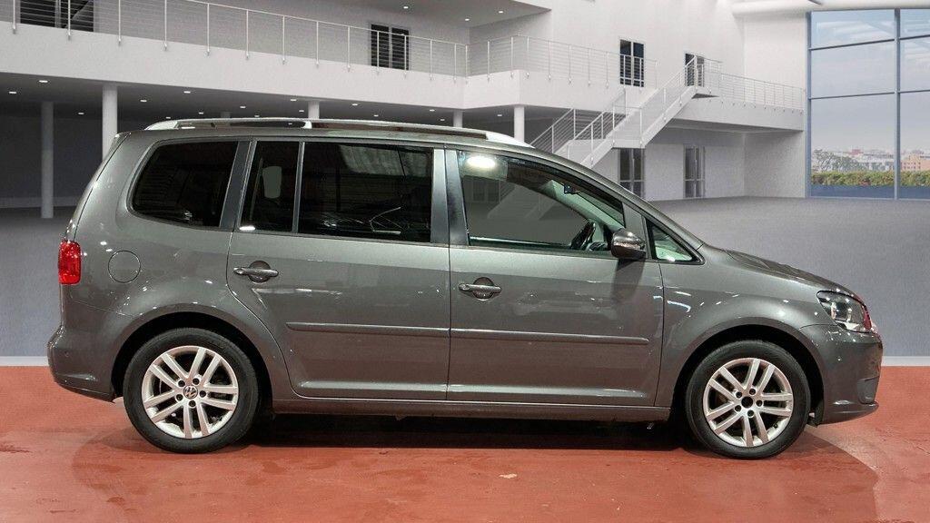 Used Volkswagen Touran 2013 for sale - 76585502: Photo 5