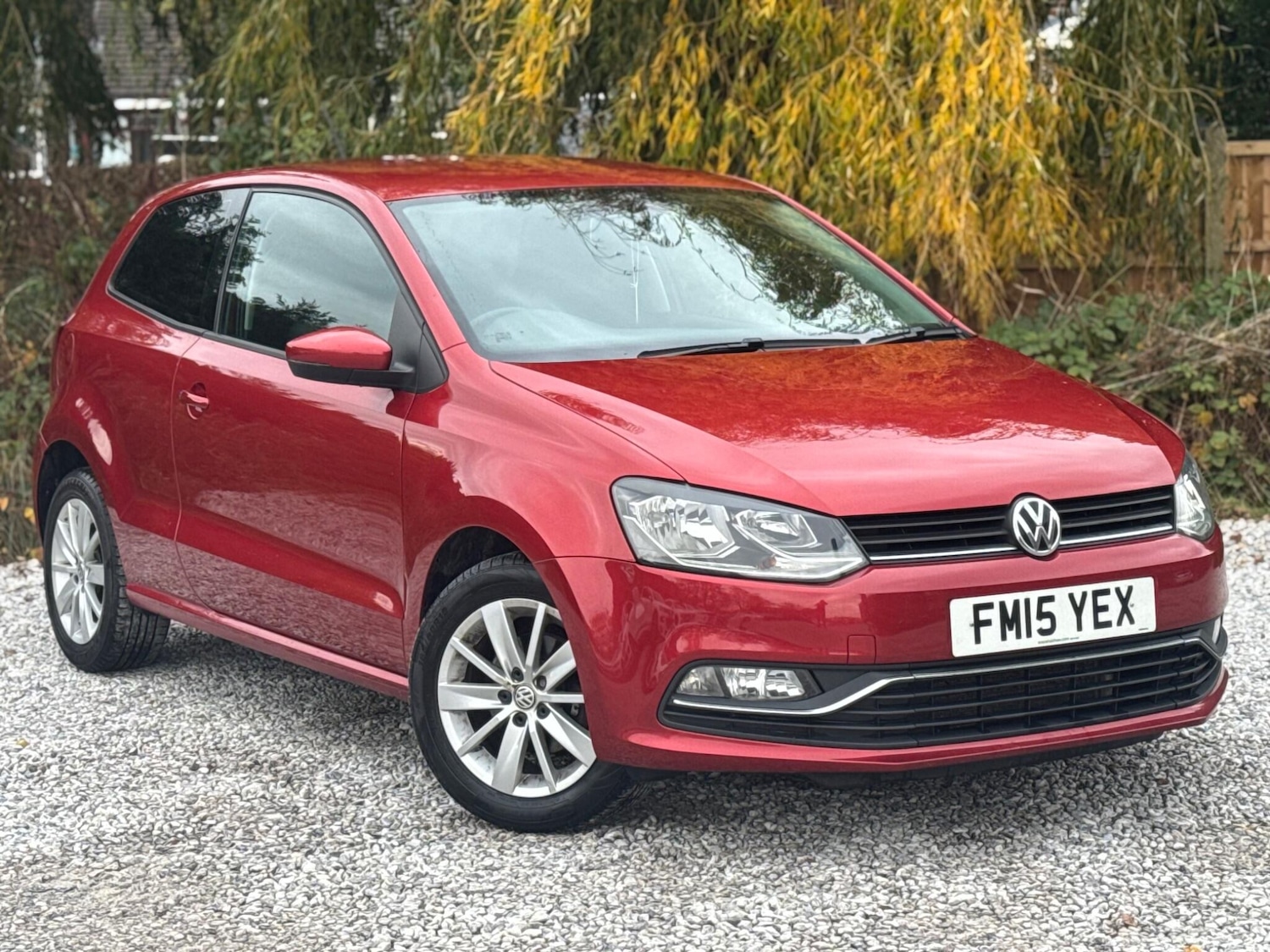 Used Volkswagen Polo 2015 for sale - 76484990: Photo 1
