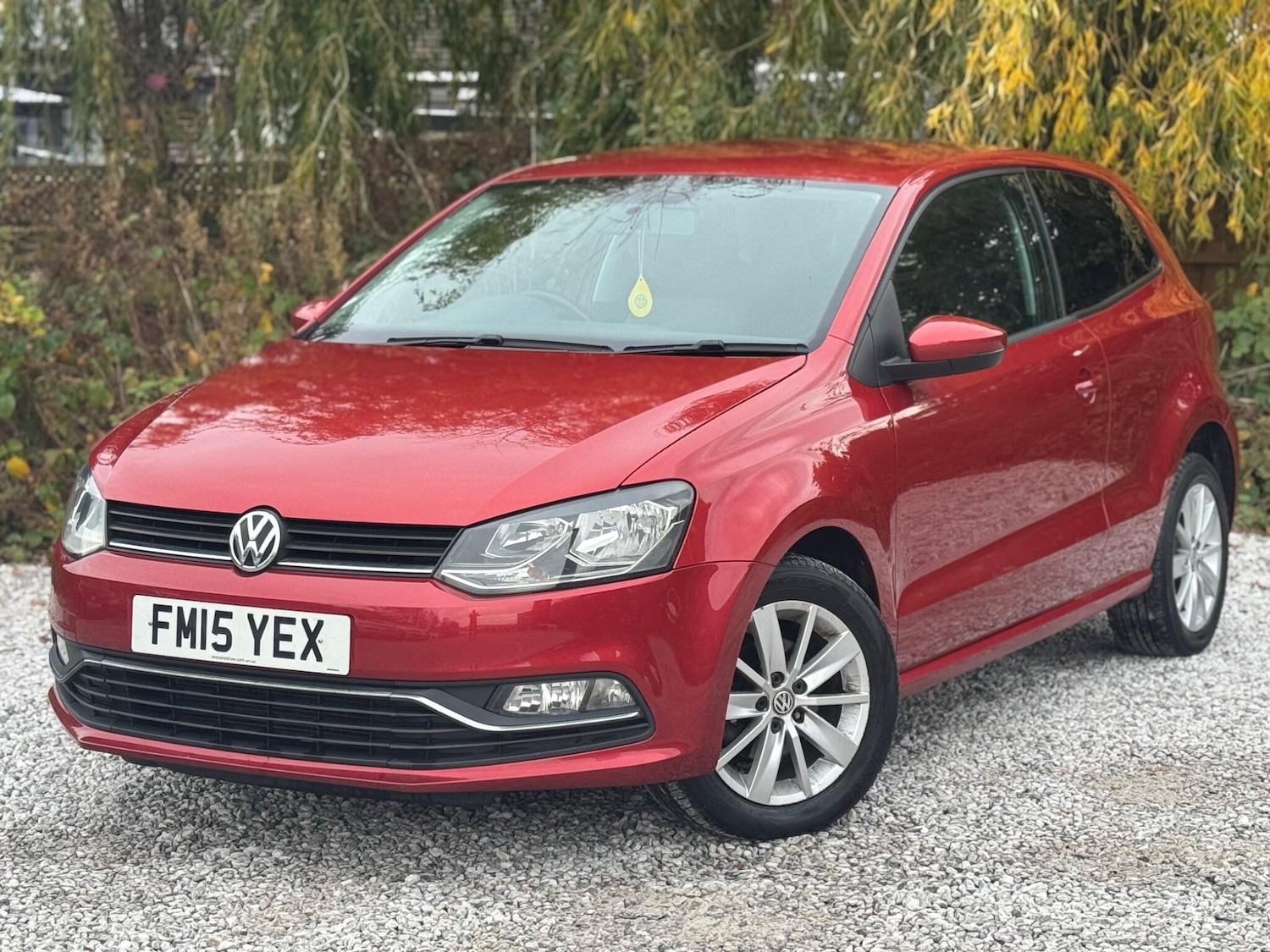 Used Volkswagen Polo 2015 for sale - 76484990: Photo 2
