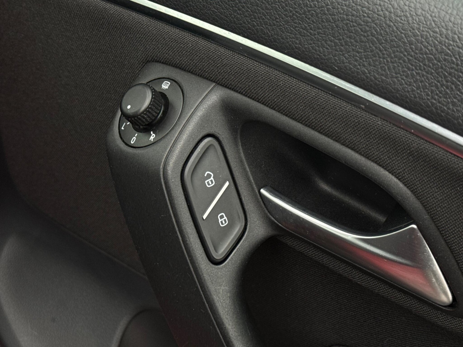 Used Volkswagen Polo 2015 for sale - 76484990: Photo 56