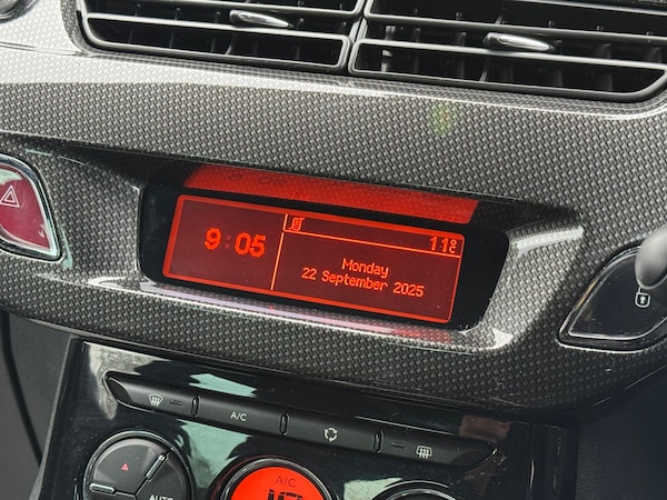Used Citroen DS3 2014 for sale - 76306306: Photo 37