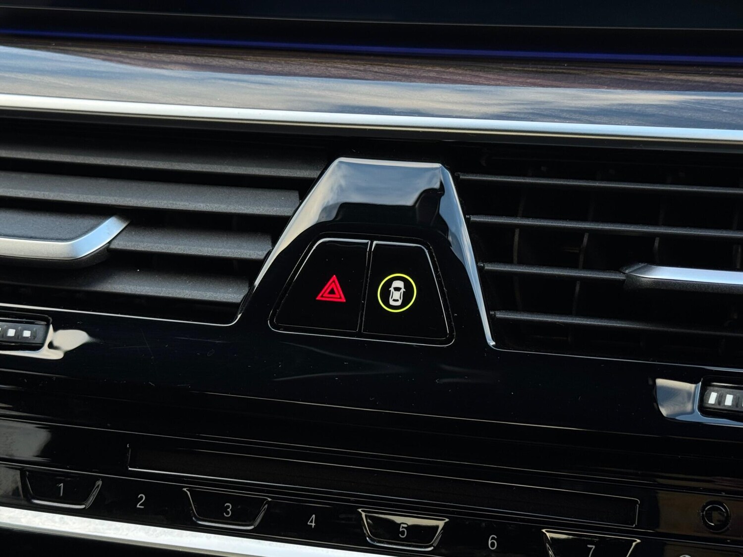 Used BMW 5 Series 2018 for sale - 77255119: Photo 60