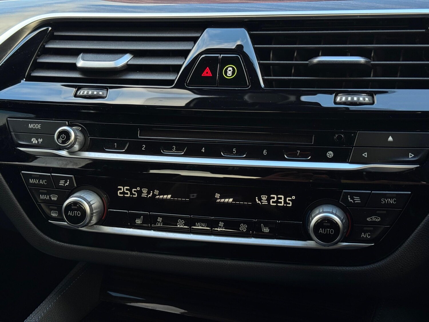 Used BMW 5 Series 2018 for sale - 77255119: Photo 61