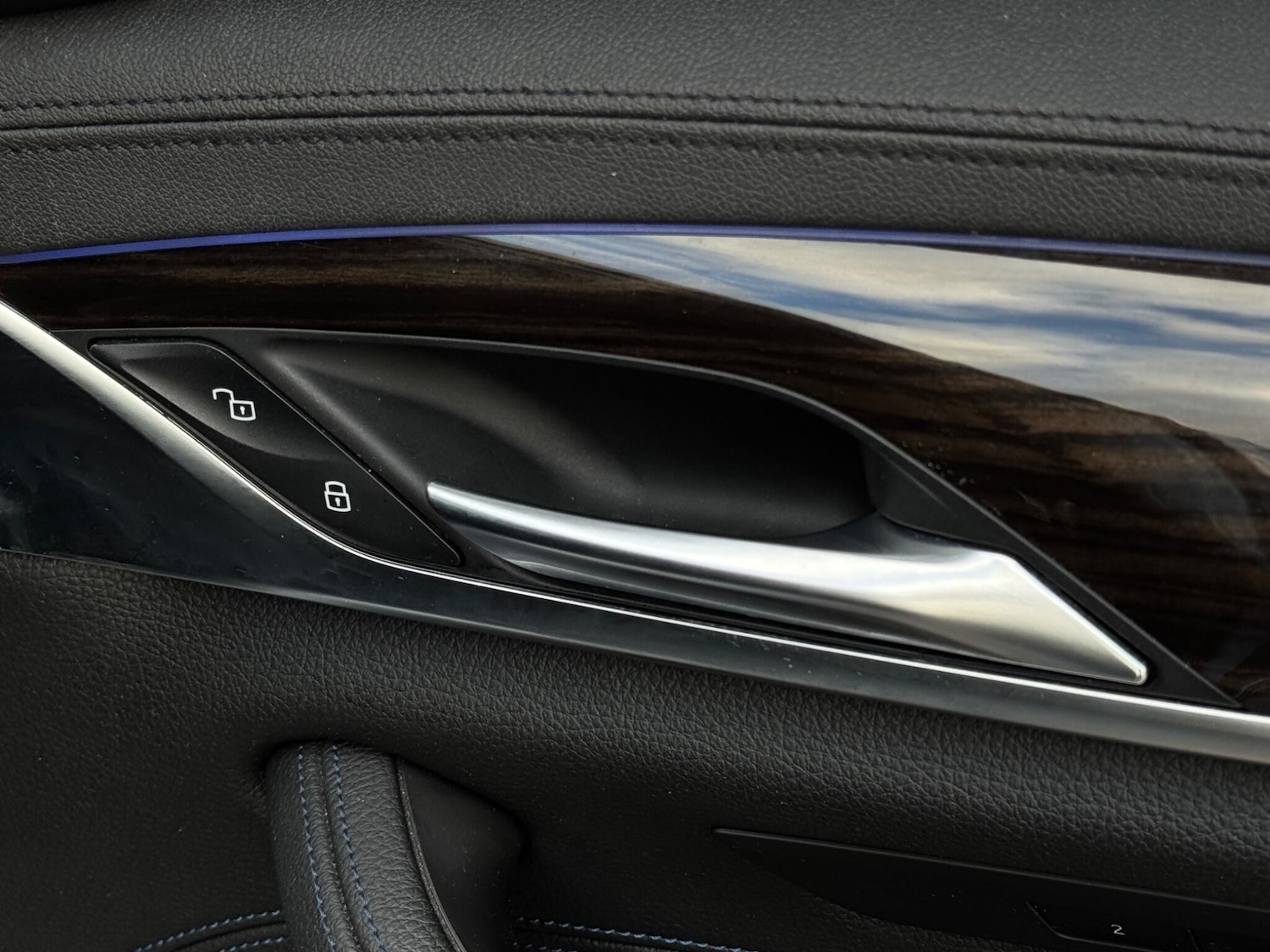 Used BMW 5 Series 2018 for sale - 77255119: Photo 76