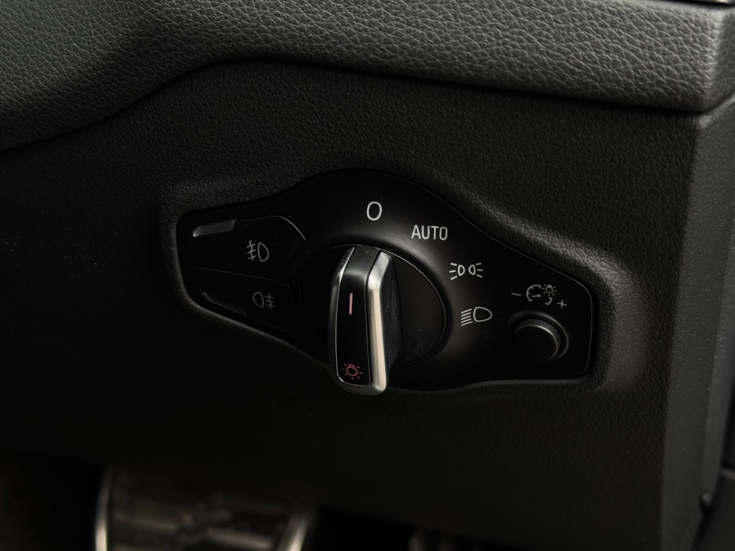 Used Audi SQ5 2015 for sale - 76122525: Photo 61