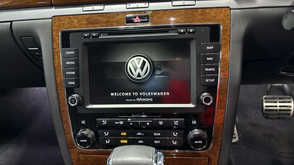 Used Volkswagen Phaeton 2014 for sale - 76926592: Photo 11