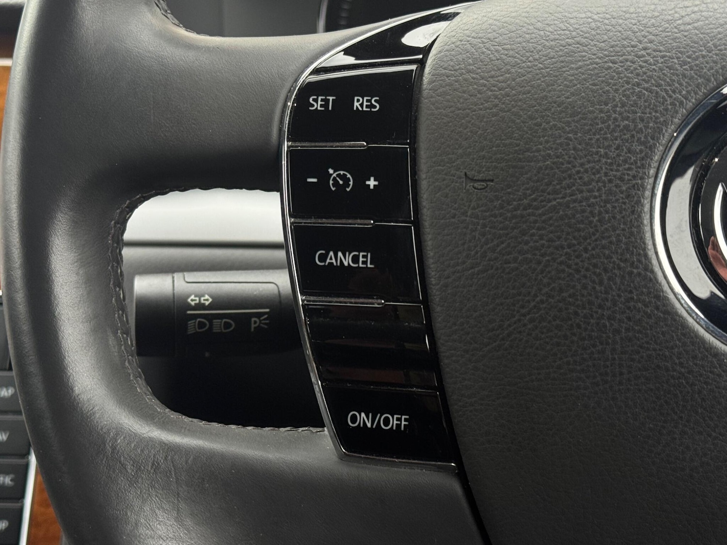 Used Volkswagen Phaeton 2014 for sale - 76926592: Photo 33