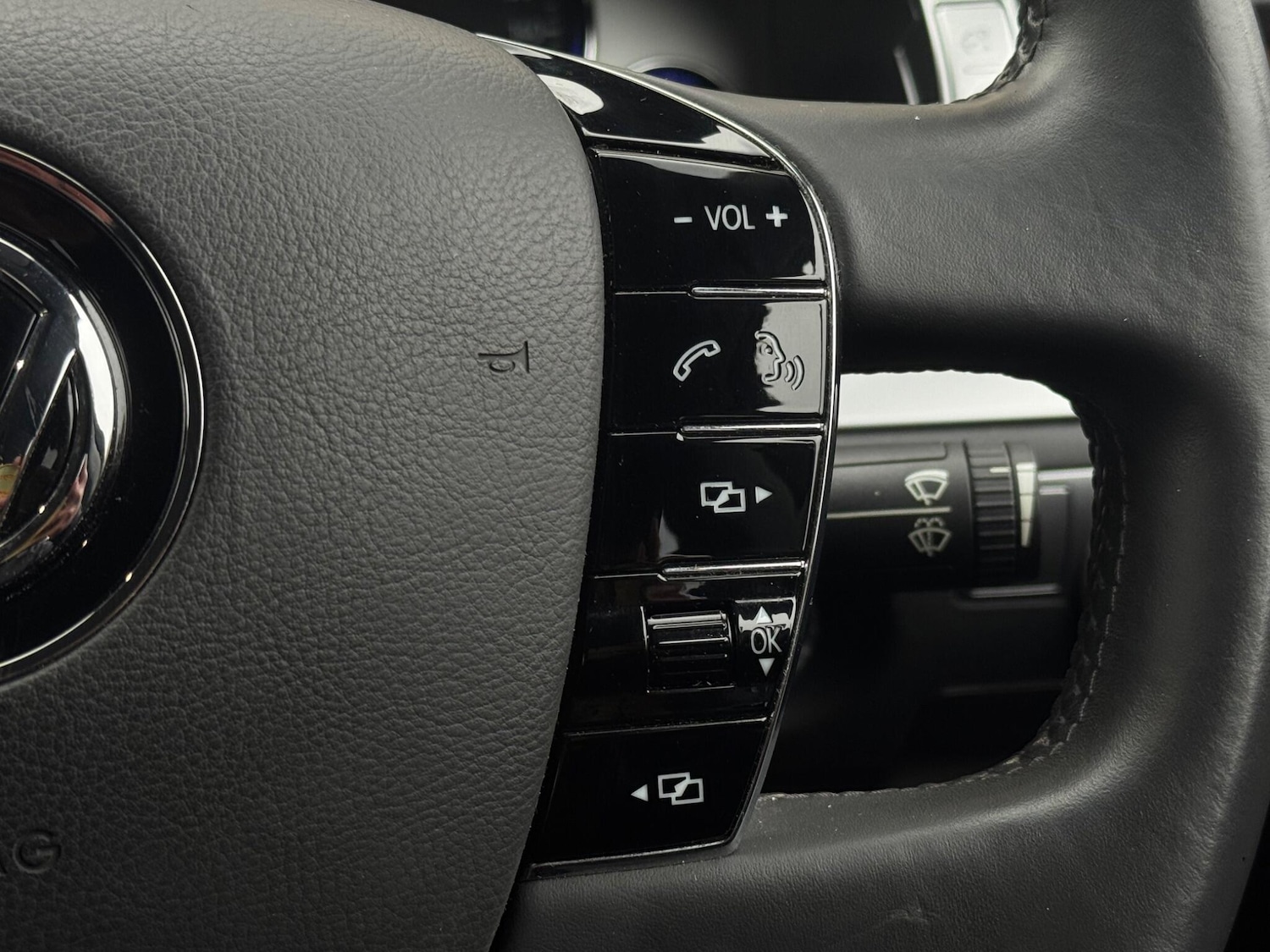 Used Volkswagen Phaeton 2014 for sale - 76926592: Photo 34