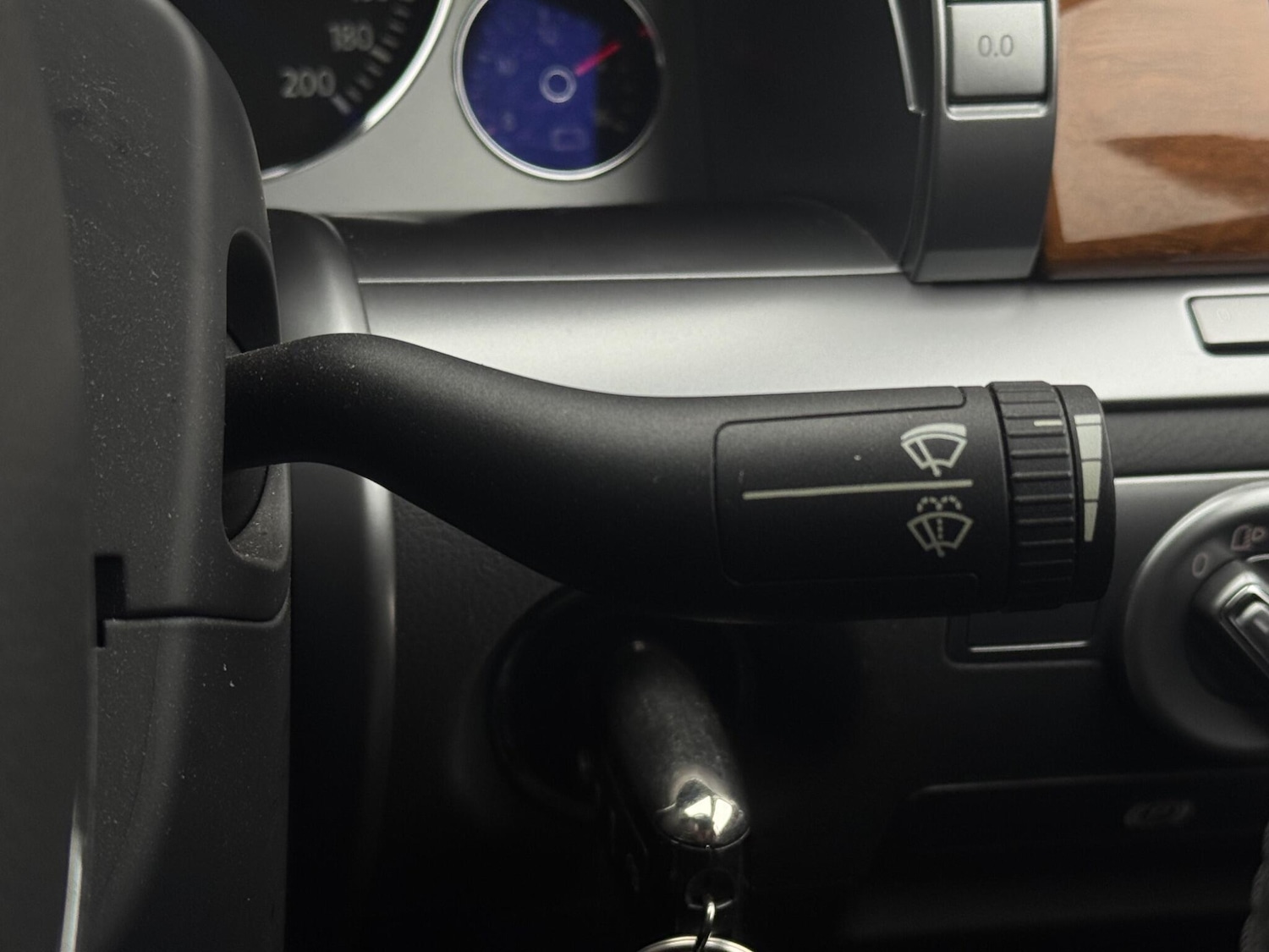 Used Volkswagen Phaeton 2014 for sale - 76926592: Photo 37