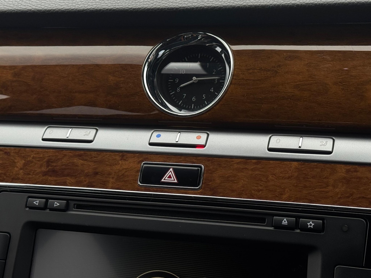 Used Volkswagen Phaeton 2014 for sale - 76926592: Photo 39