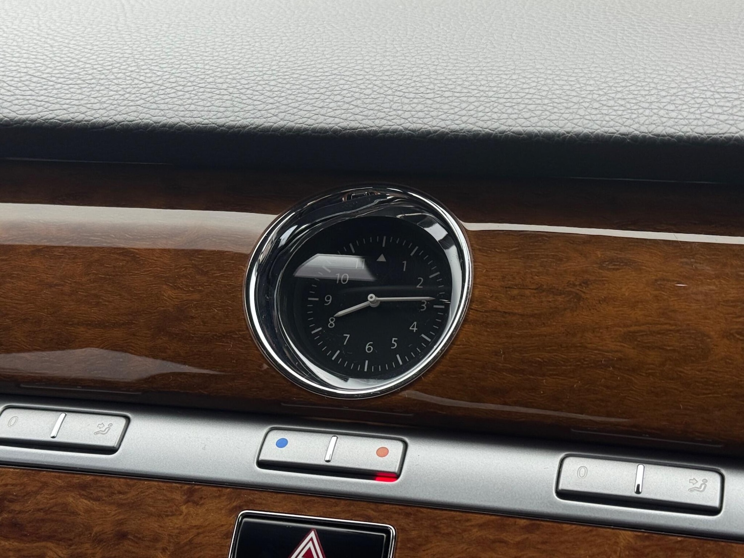 Used Volkswagen Phaeton 2014 for sale - 76926592: Photo 41