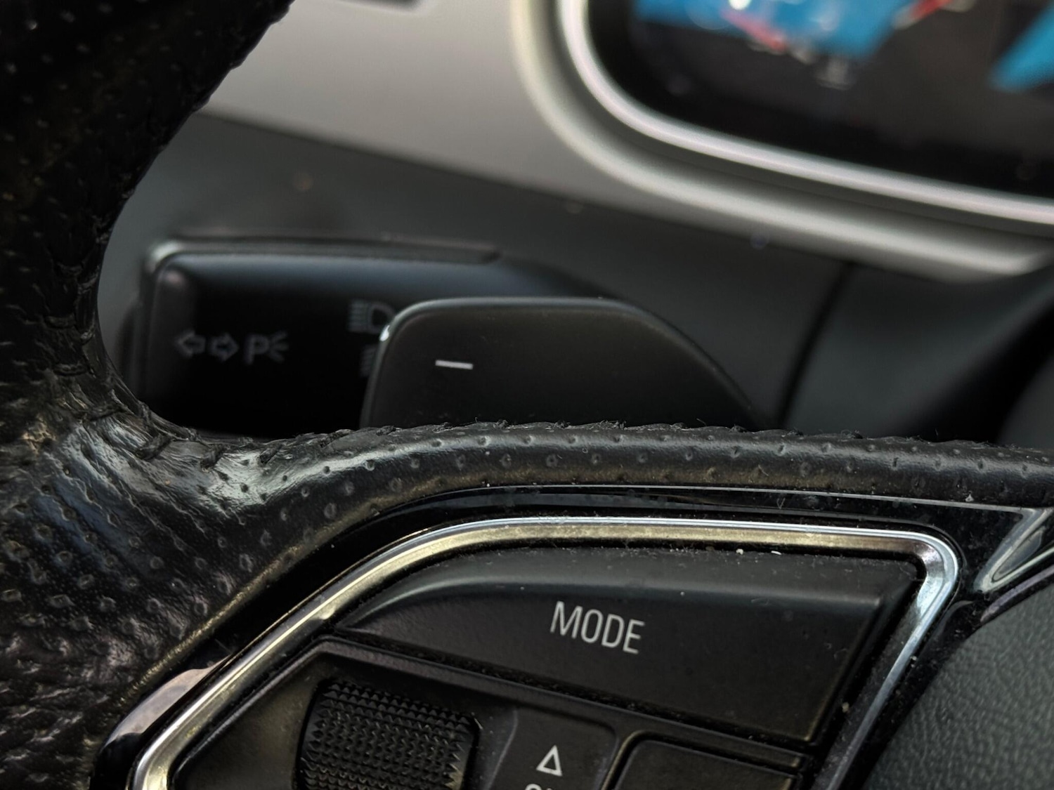 Used Audi Q7 2015 for sale - 76824602: Photo 38