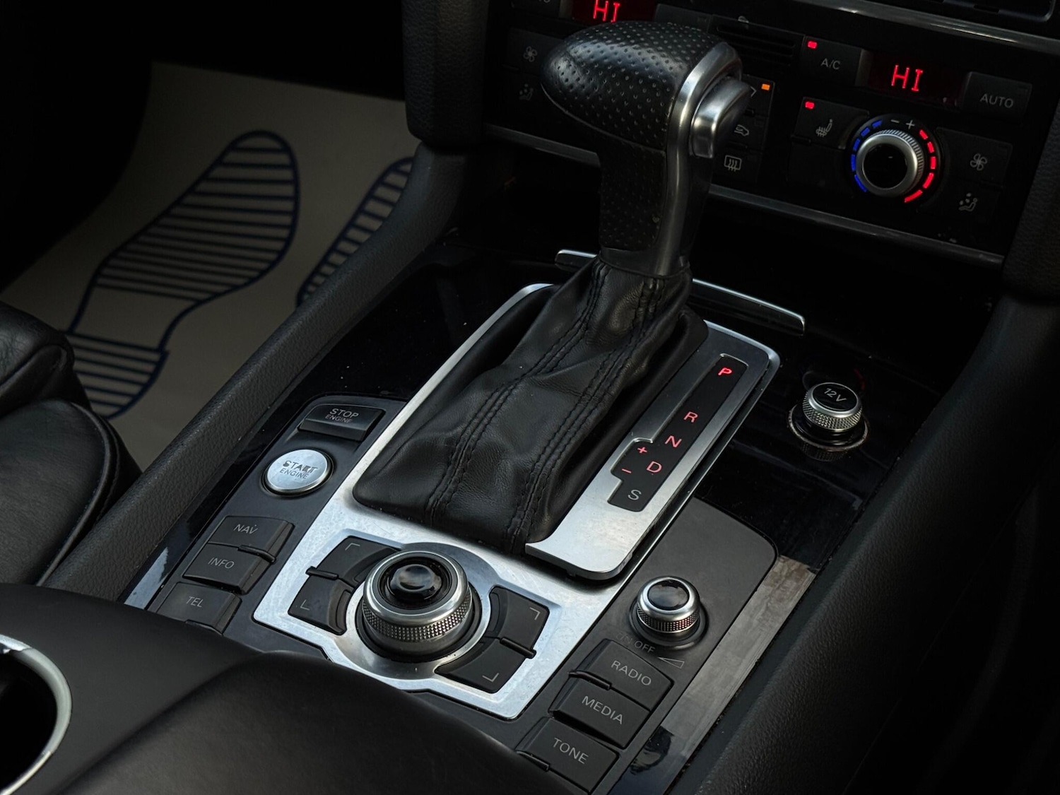 Used Audi Q7 2015 for sale - 76824602: Photo 61