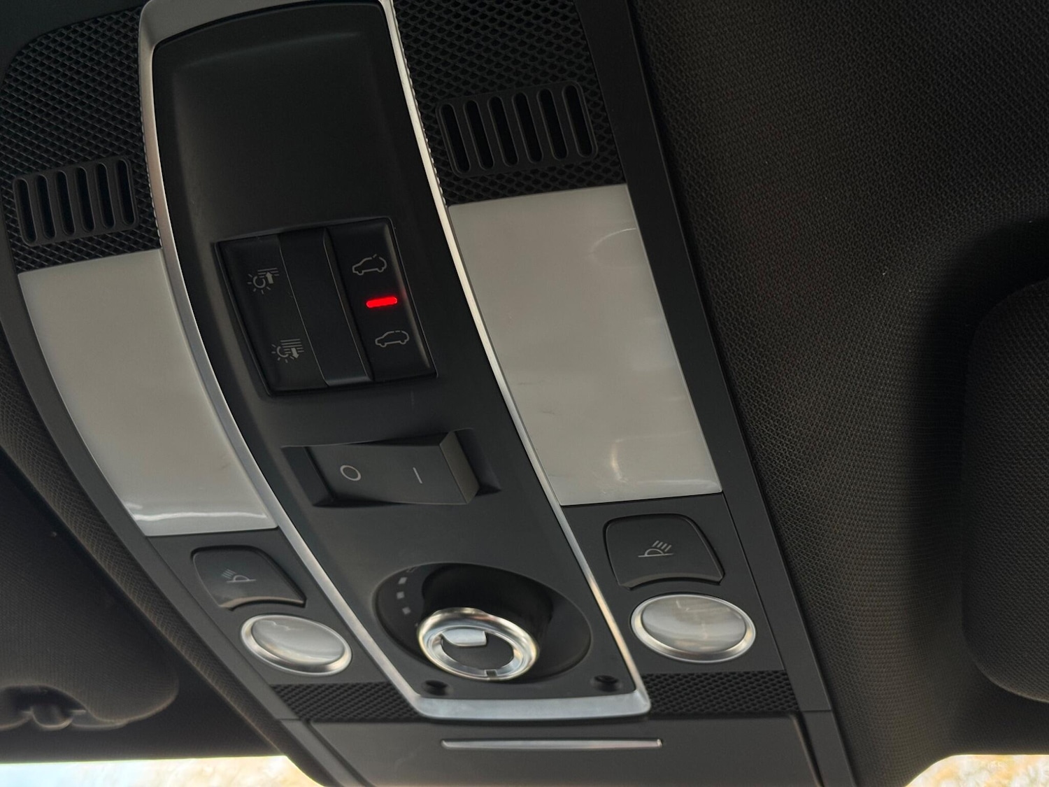 Used Audi Q7 2015 for sale - 76824602: Photo 65