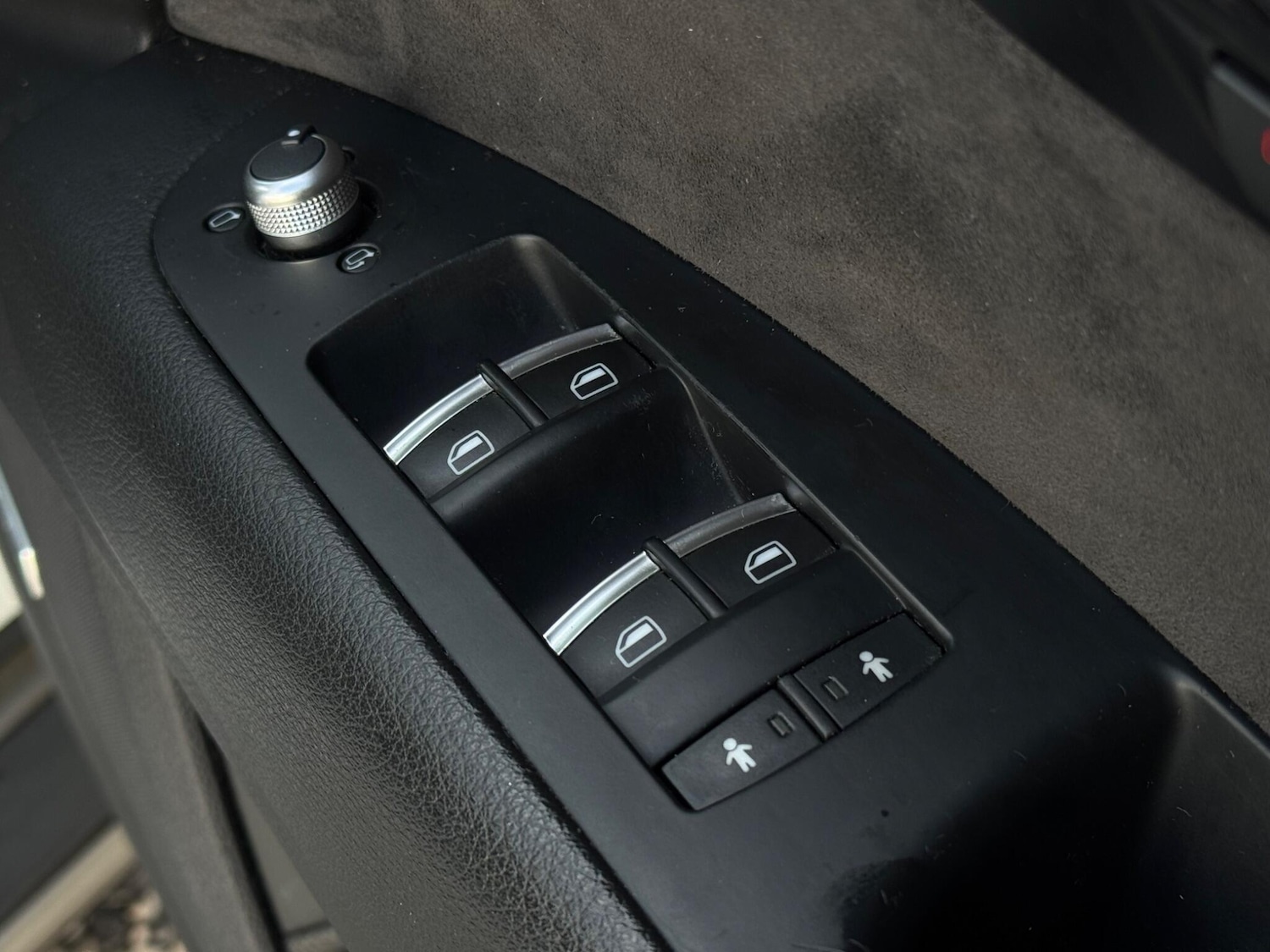 Used Audi Q7 2015 for sale - 76824602: Photo 75