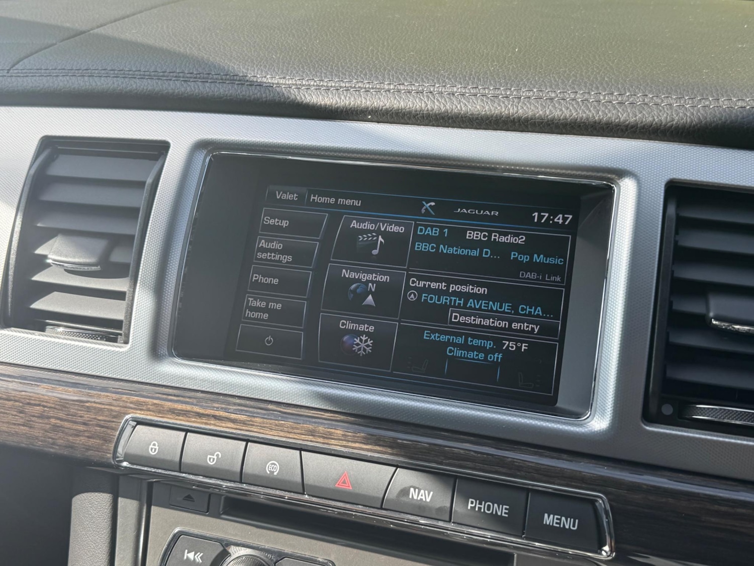 Used Jaguar XF 2015 for sale - 76993700: Photo 41