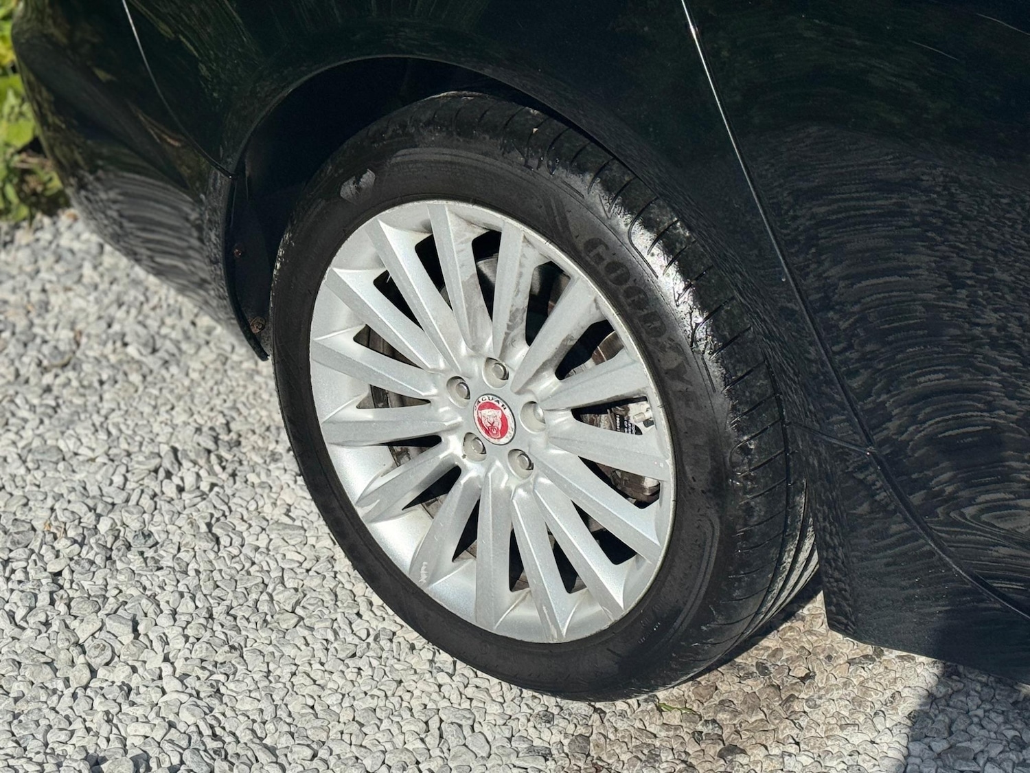 Used Jaguar XF 2015 for sale - 76993700: Photo 65